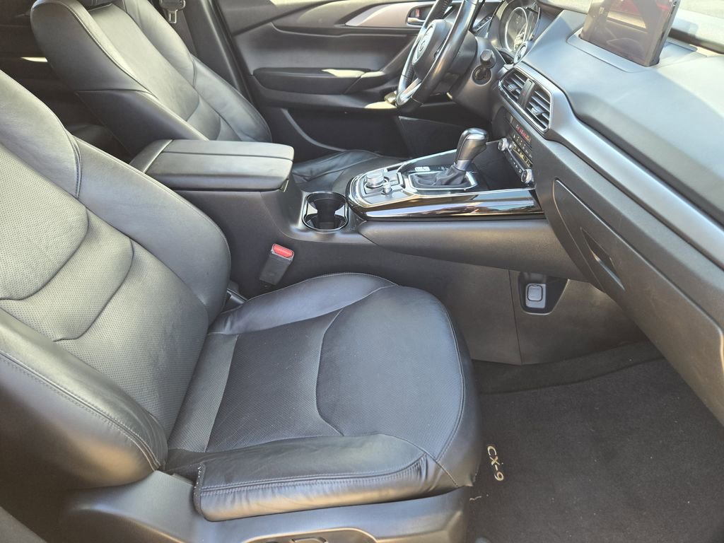 2021 Mazda CX-9 Touring - Photo 9