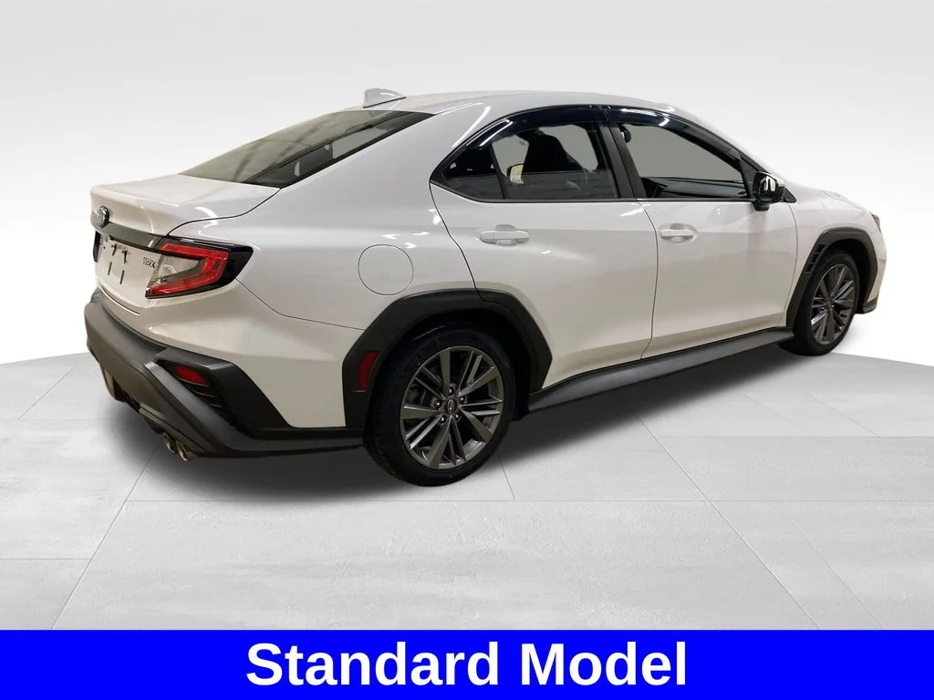 Used 2023 White Subaru Base image 3