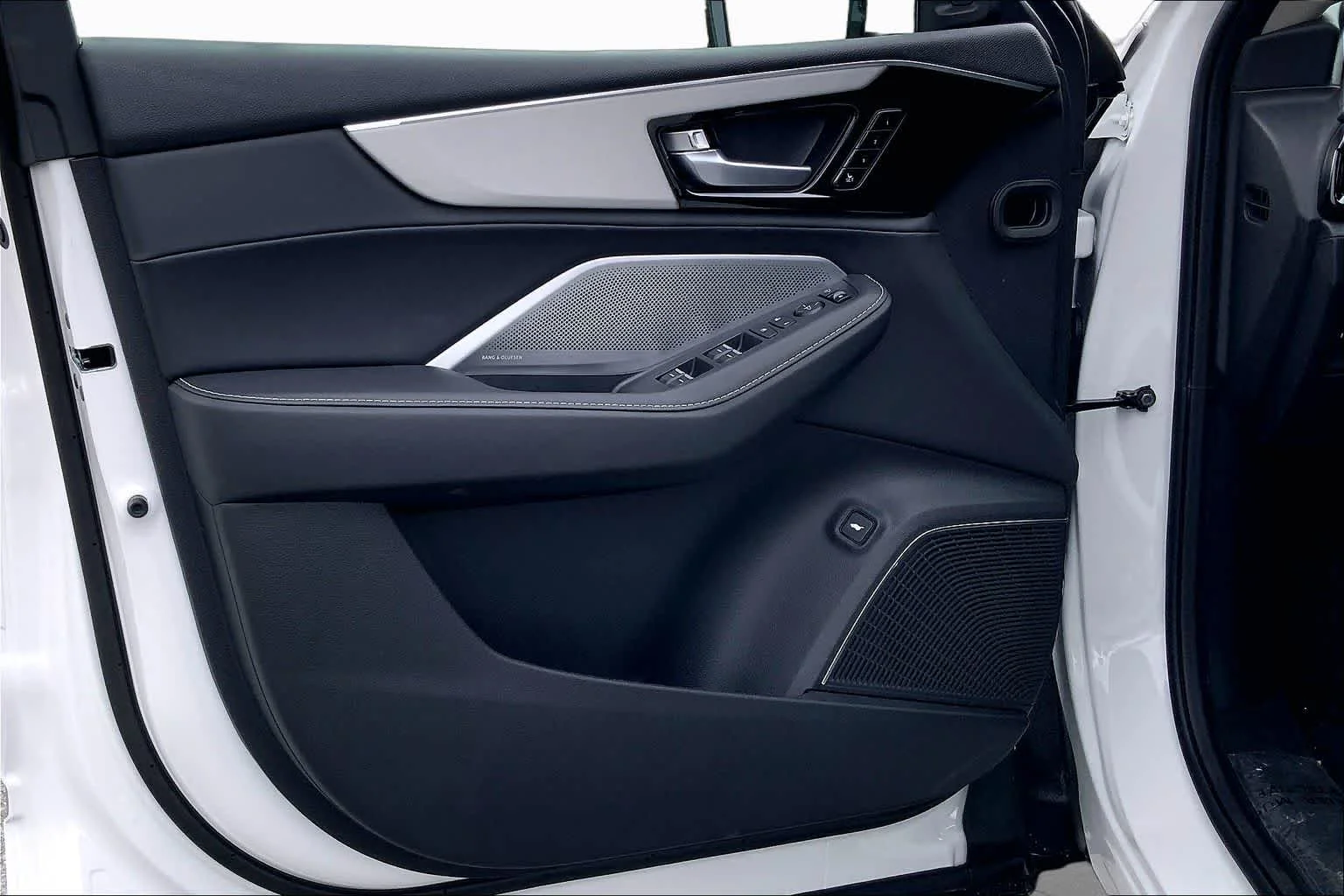 New 2026 Platinum White Pearl Acura With Technology Package image 12
