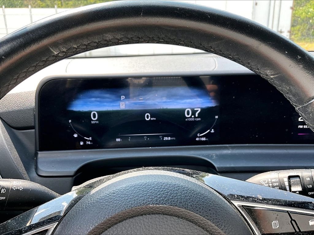 Used 2024 Fusion Black Kia SX image 25