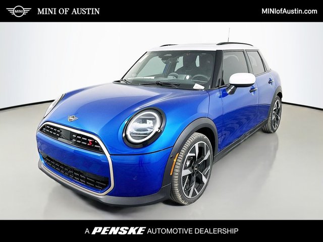 New 2026 MINI 4 Door Signature Plus Sportshatch in Austin #2Y02642