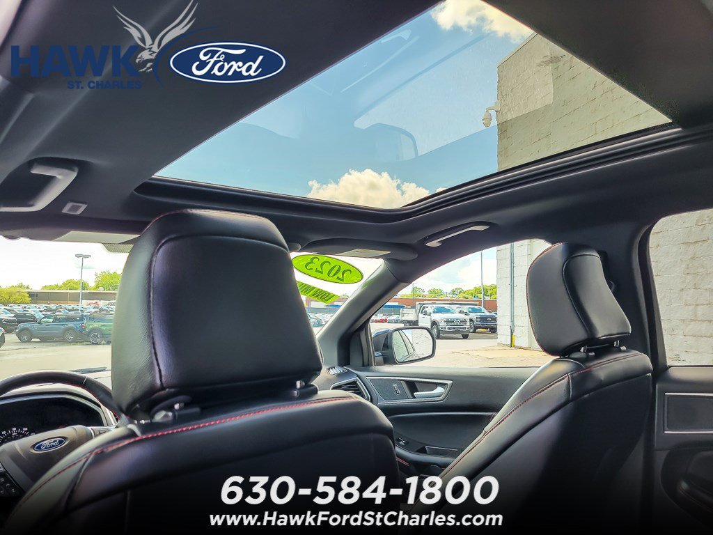 Certified Used 2023 Black Metallic Ford ST-Line image 11