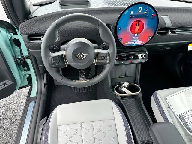2026 MINI Convertible S - Photo 17