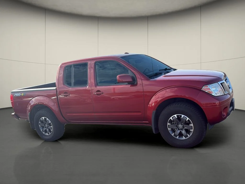 Used 2016 Red Nissan PRO-4X image 2