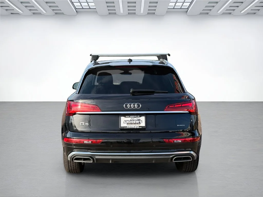 Used 2023 White Audi 45 S line Premium image 6