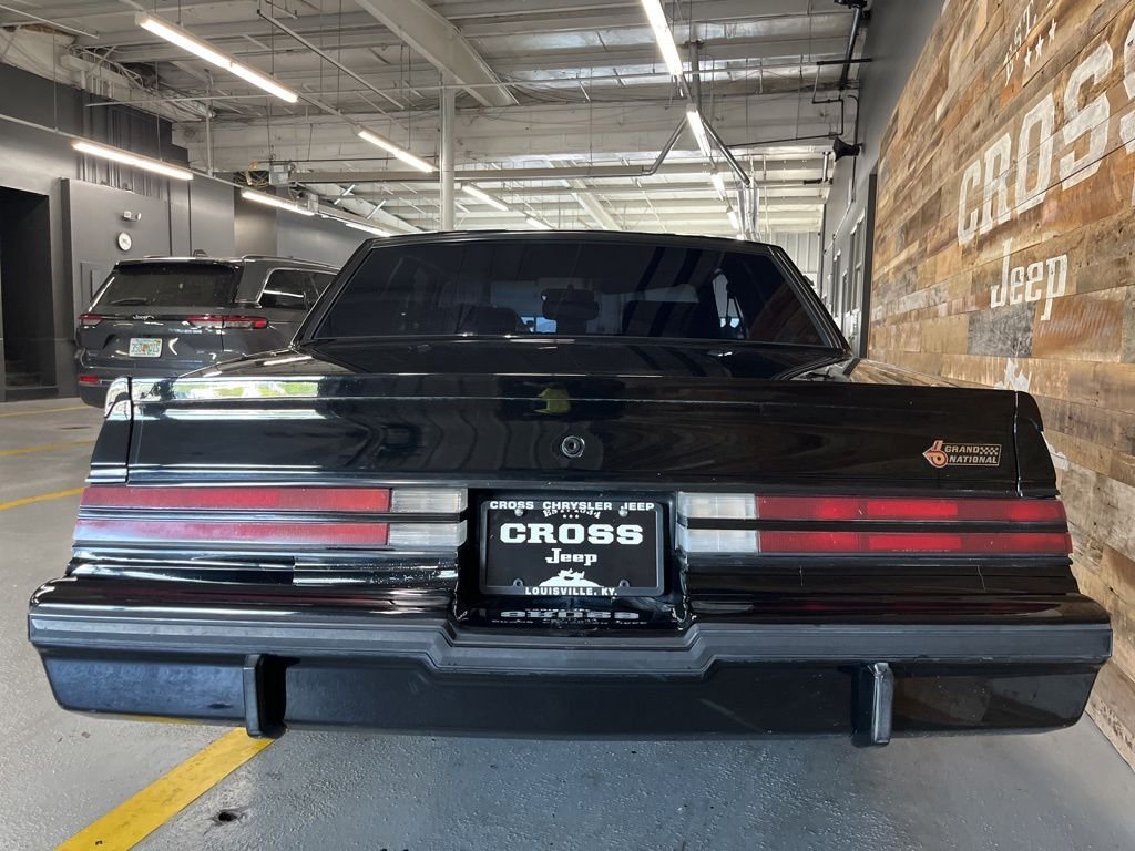 Used 1986 Black Buick Grand National image 22