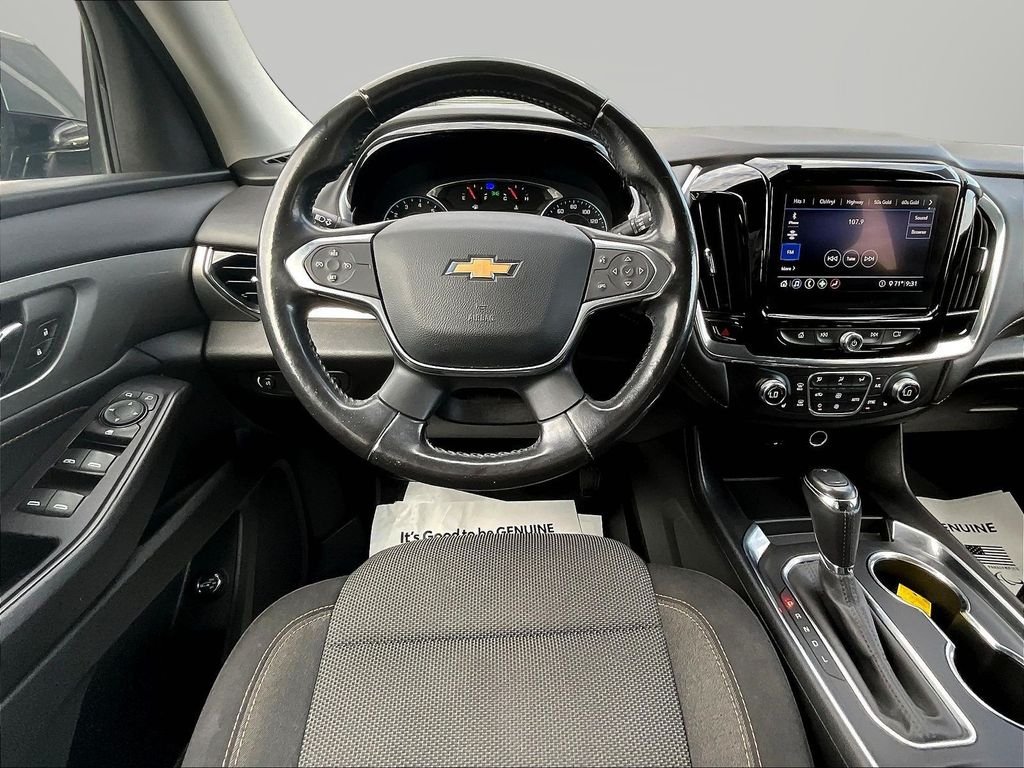 Used 2020 Gray Chevrolet LT image 10
