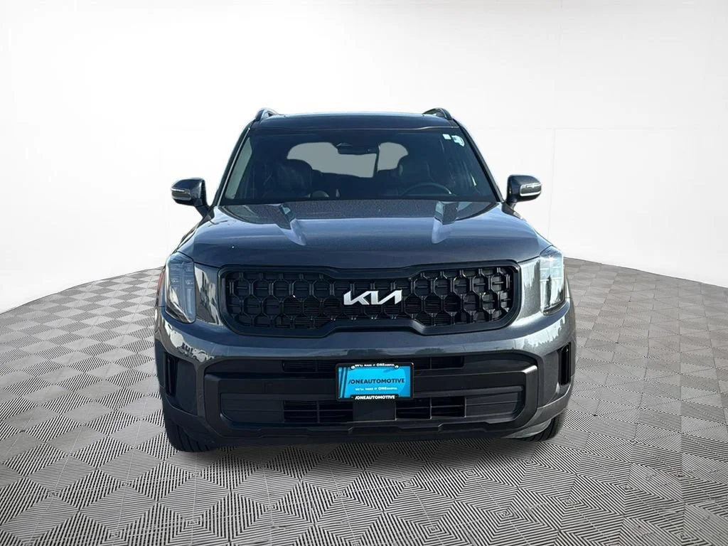 Used 2024 Gray Kia EX X-Line image 3