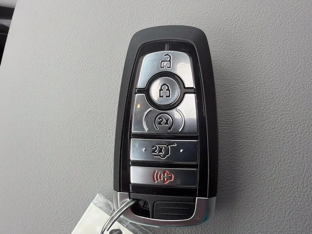 New 2026 Carbonized Gray Metallic Ford Active image 26