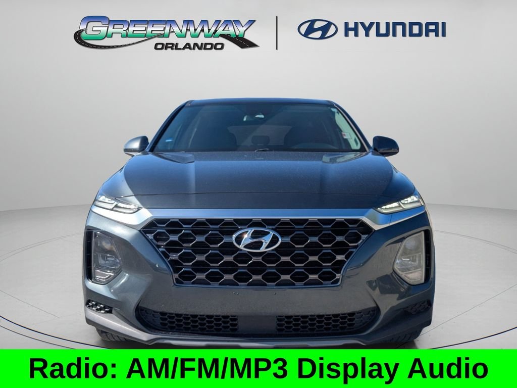 Used 2020 Green Hyundai SE image 3