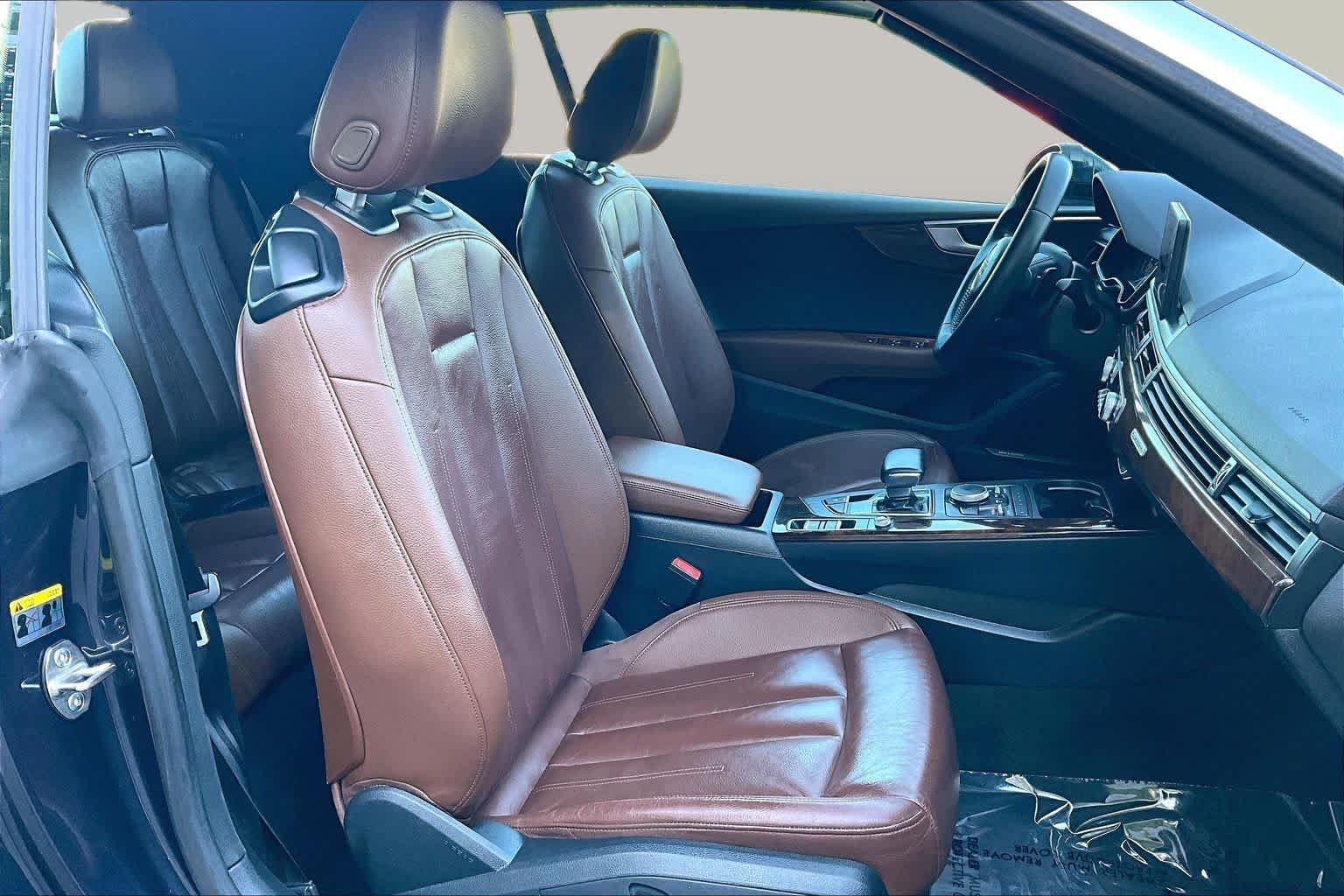 Used 2018 Moonlight Blue Metallic/Black Roof Audi Premium Plus image 9