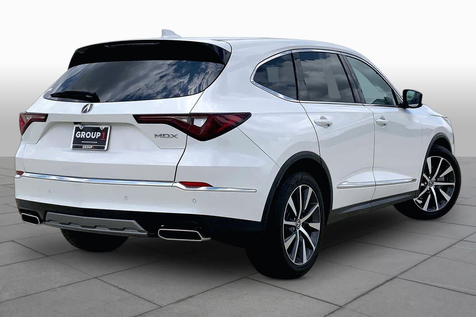 Used 2026 Platinum White Pearl Acura w/Technology Package image 12
