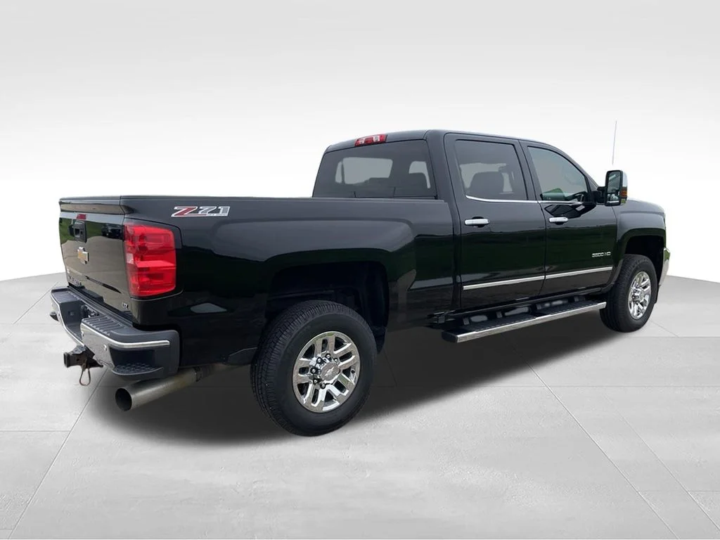 Used 2017 Black Chevrolet LTZ image 4