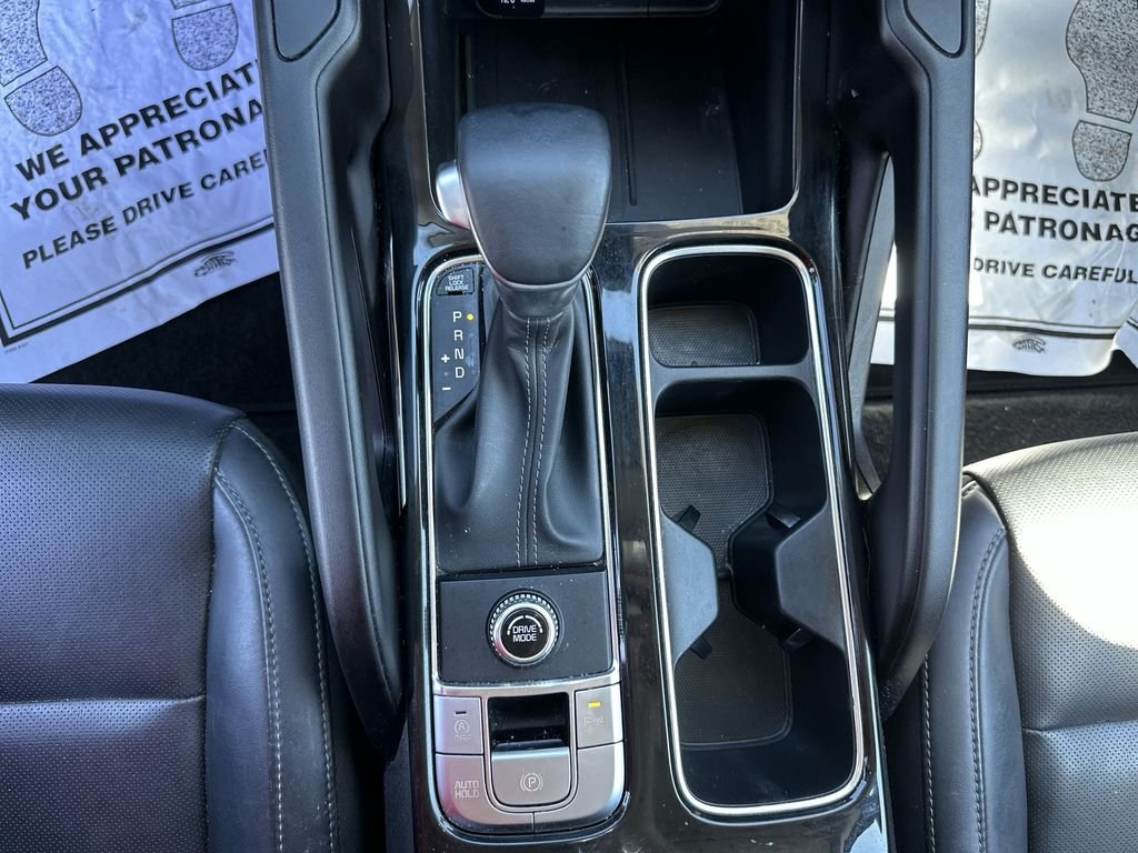 Used 2024 Black Kia S image 26