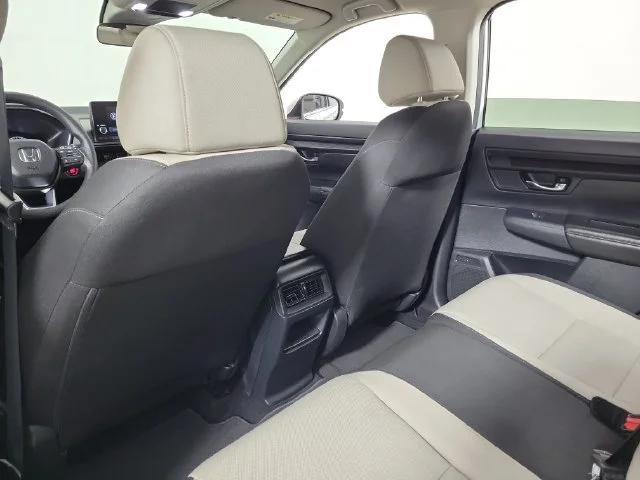 Used 2025 White Honda LX image 11