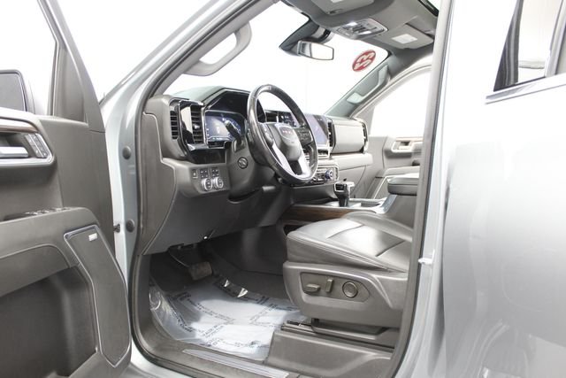 Used 2023 Silver GMC SLT image 21