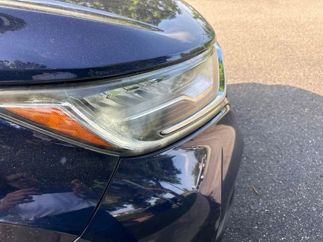 Used 2017 Blue Honda Touring image 4