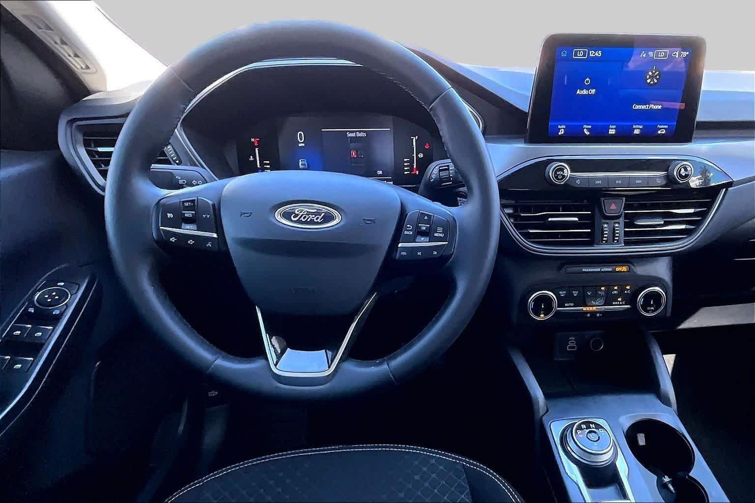 Used 2024 Agate Black Metallic Ford Active image 6
