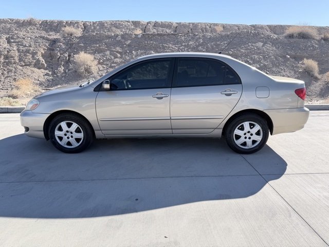 2006 Toyota Corolla LE photo 4