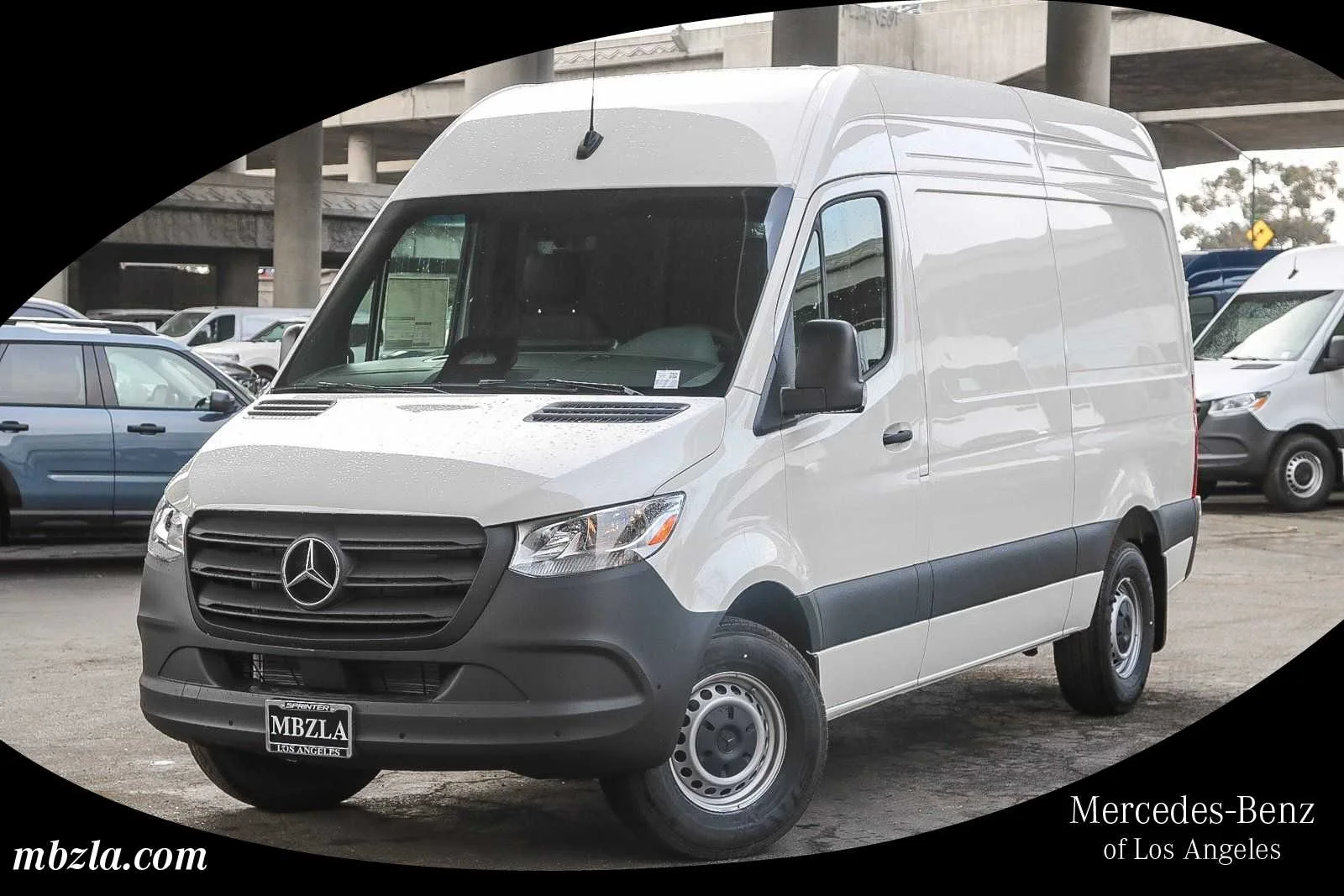 New 2025 Gray White Mercedes-Benz Cargo 144WB High Roof RWD 2.0L I4 Diesel Turbo SO image 27