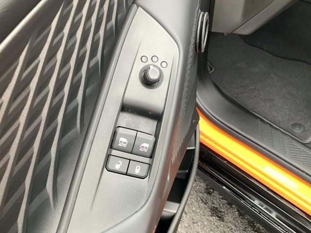 2026 Dodge Charger Scat Pack - Photo 18