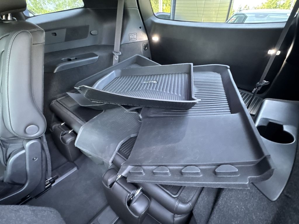 Used 2024 Silver Cadillac Sport image 26