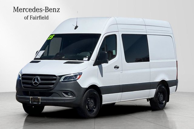 2025 Mercedes-Benz Sprinter 2500 Crew 144 WB