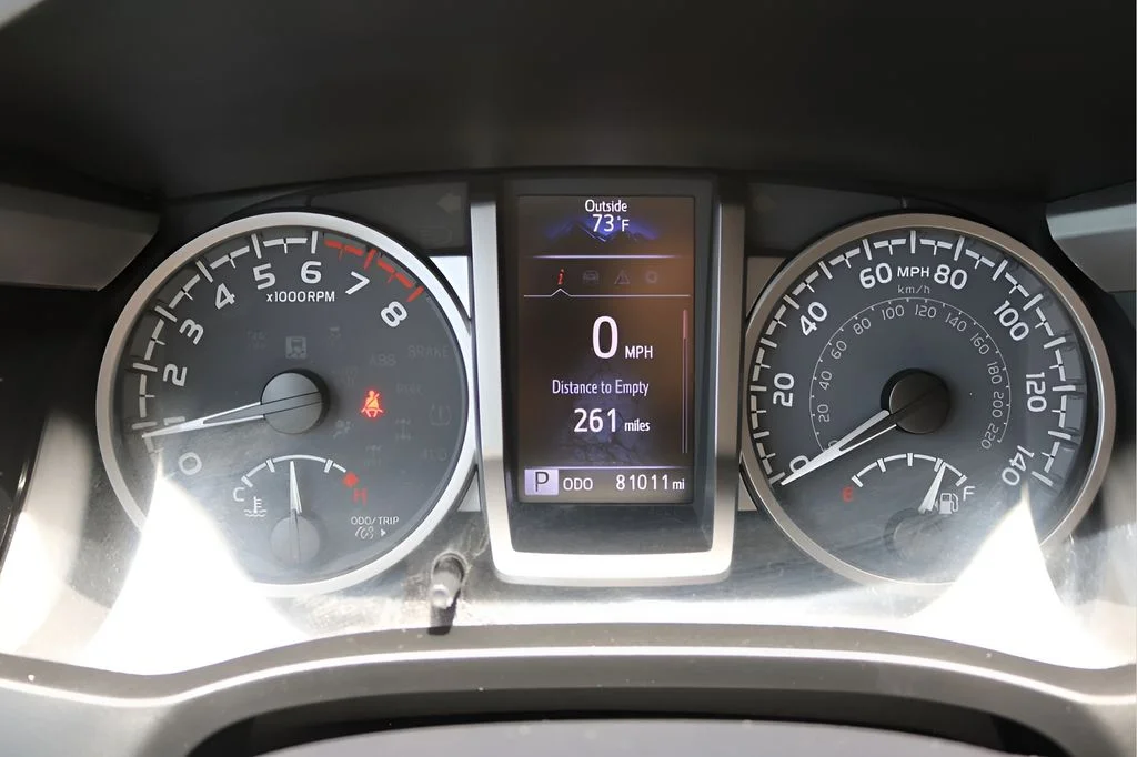 Used 2021 Gray Toyota SR5 image 24