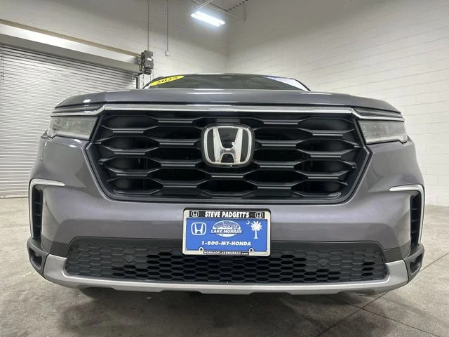 Certified Used 2025 Modern Steel Metallic Honda EX-L image 10