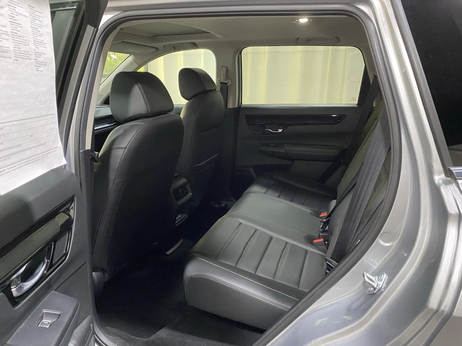 Used 2024 Lunar Silver Metallic Honda EX-L image 15