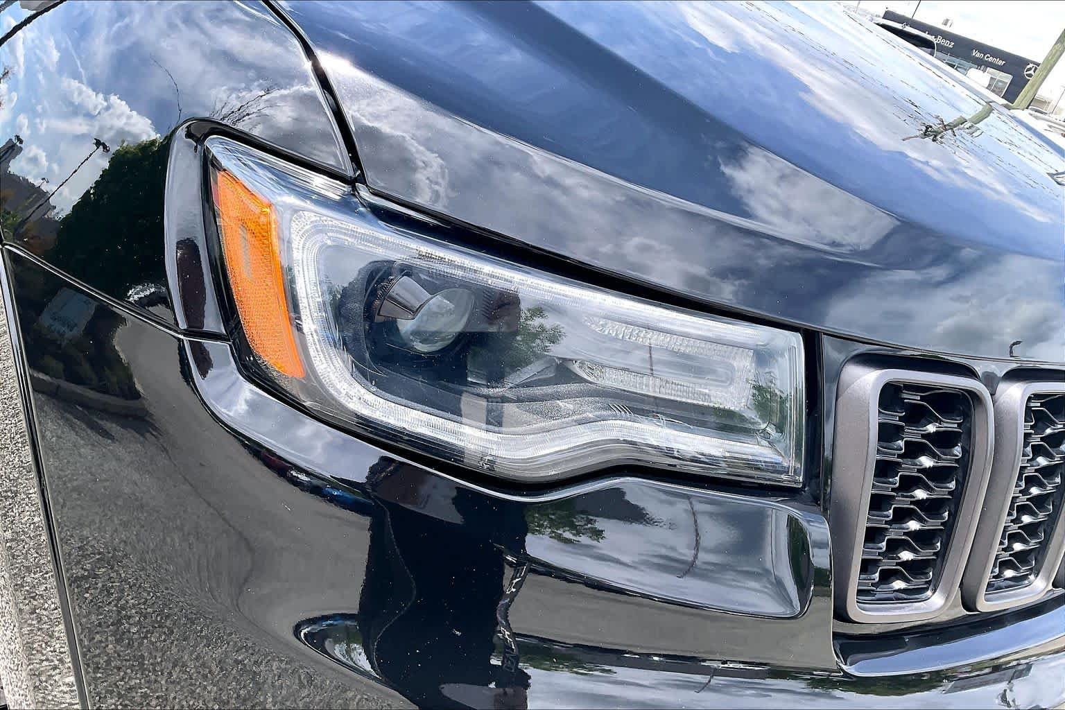 Used 2020 Diamond Black Crystal Pearlcoat Jeep High Altitude image 26
