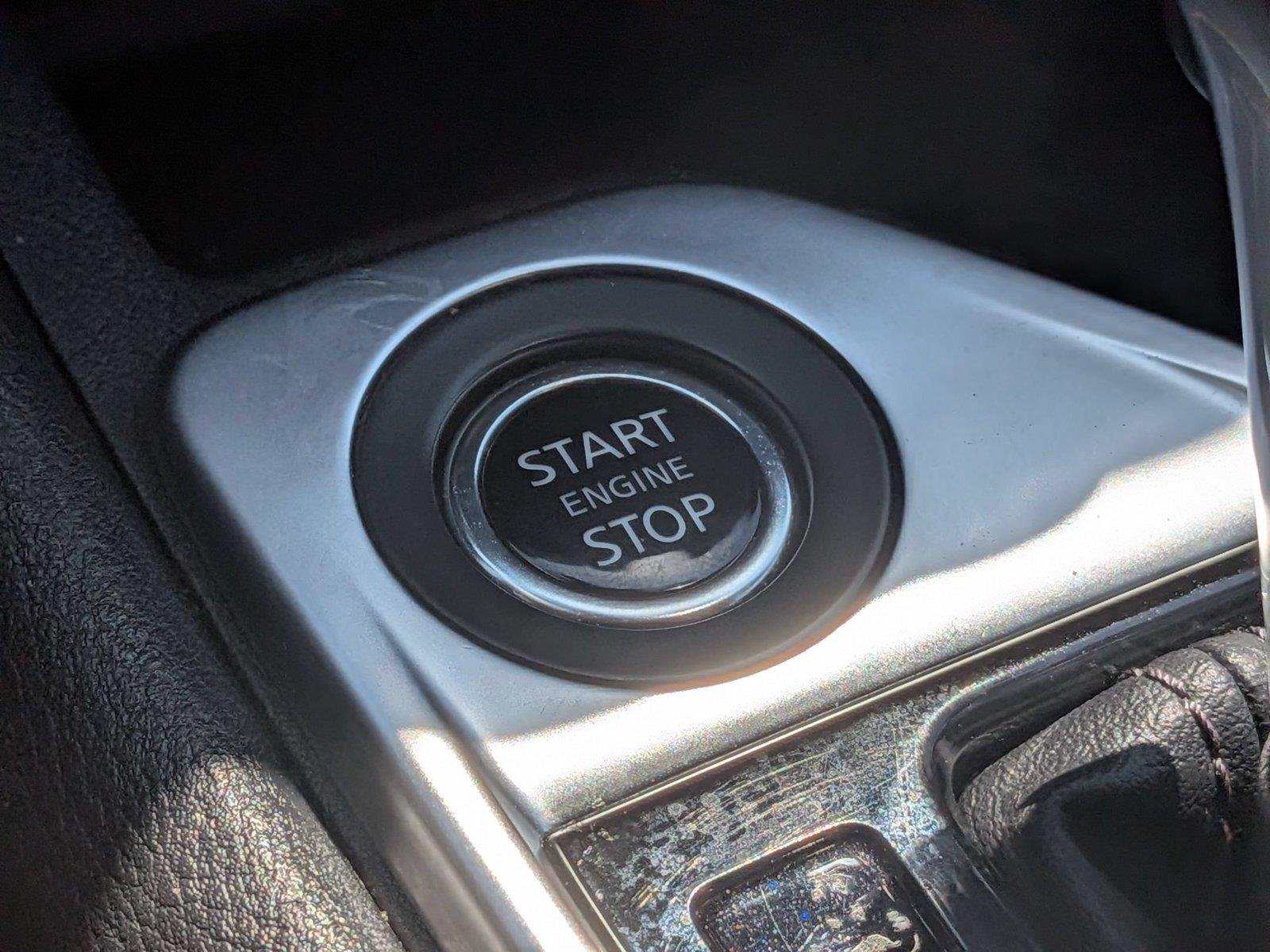 Used 2025 Electric Blue Metallic Nissan SV image 29