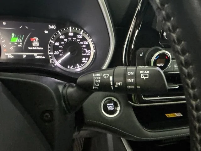Used 2023 Black Toyota L image 9