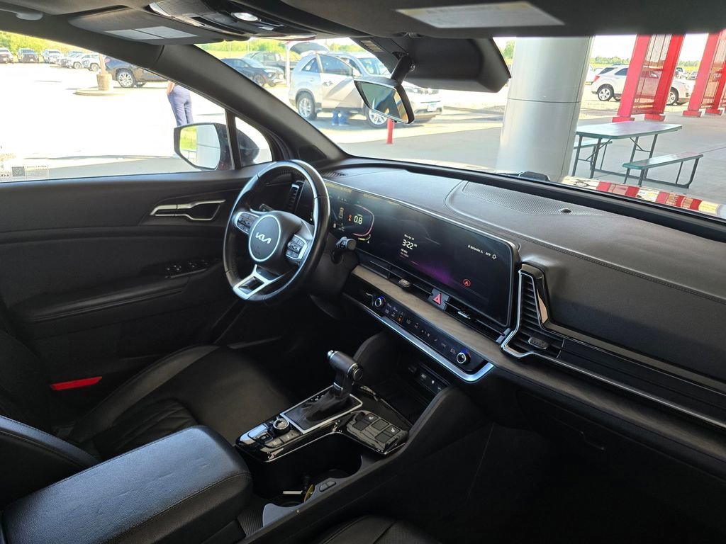 Used 2023 Red Kia X-Line image 16