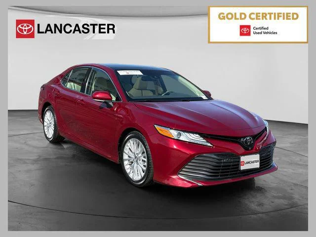 Certified Used 2018 Red Metallic Toyota XLE V6 image 30