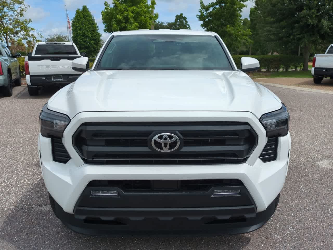 New 2026 Ice Cap Toyota  SR5 image 9