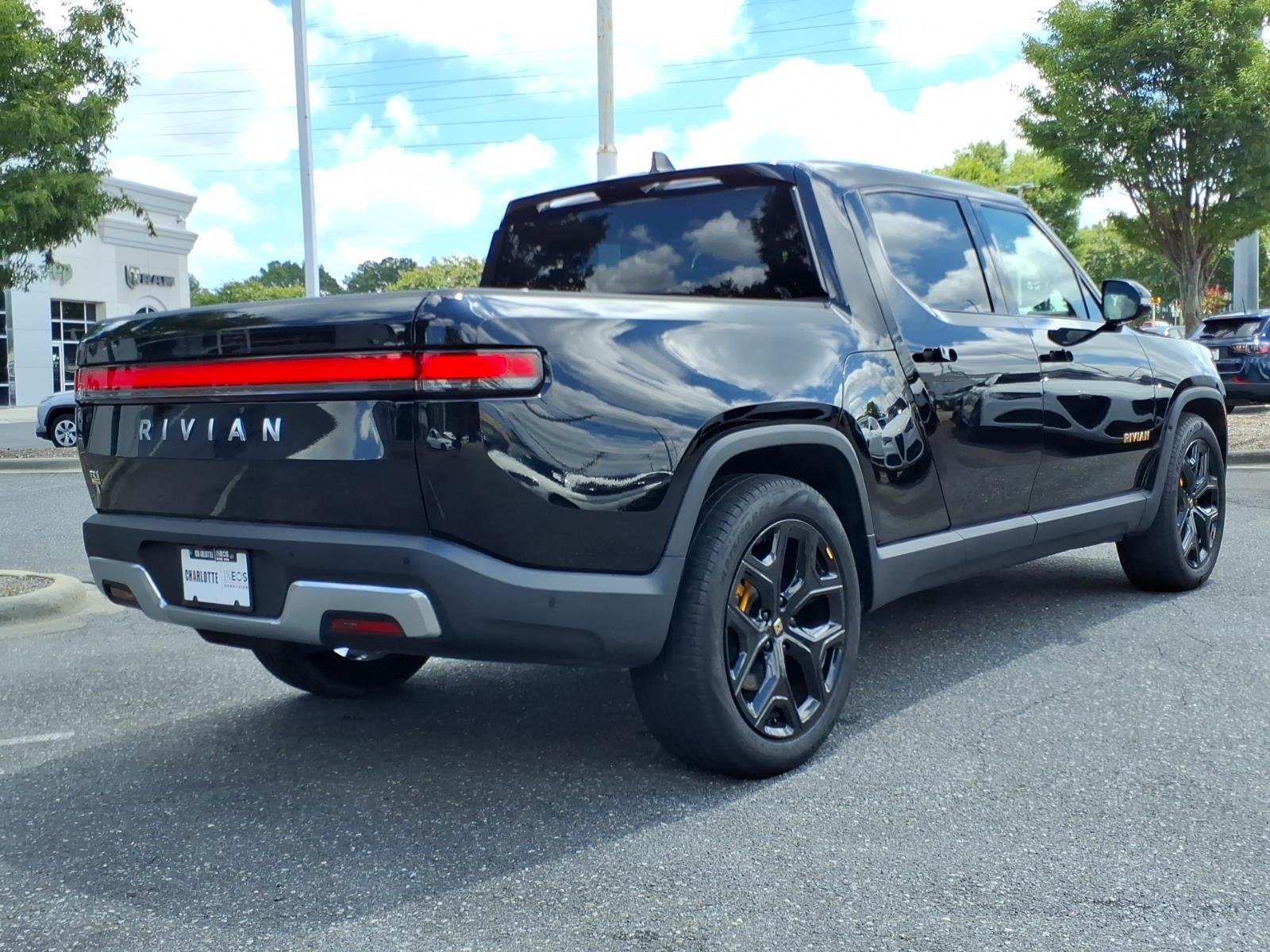 Used 2024 Rivian R1T Adventure with VIN 7FCTGAAA0RN033919 for sale in Fort Mill, SC