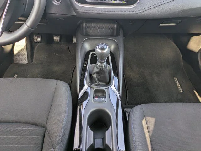 2022 Toyota Corolla SE - Photo 19