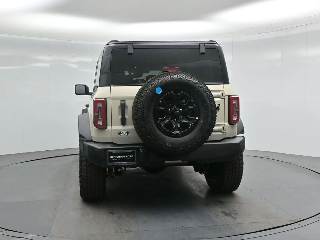 New 2026 Desert Sand Ford Outer Banks image 25