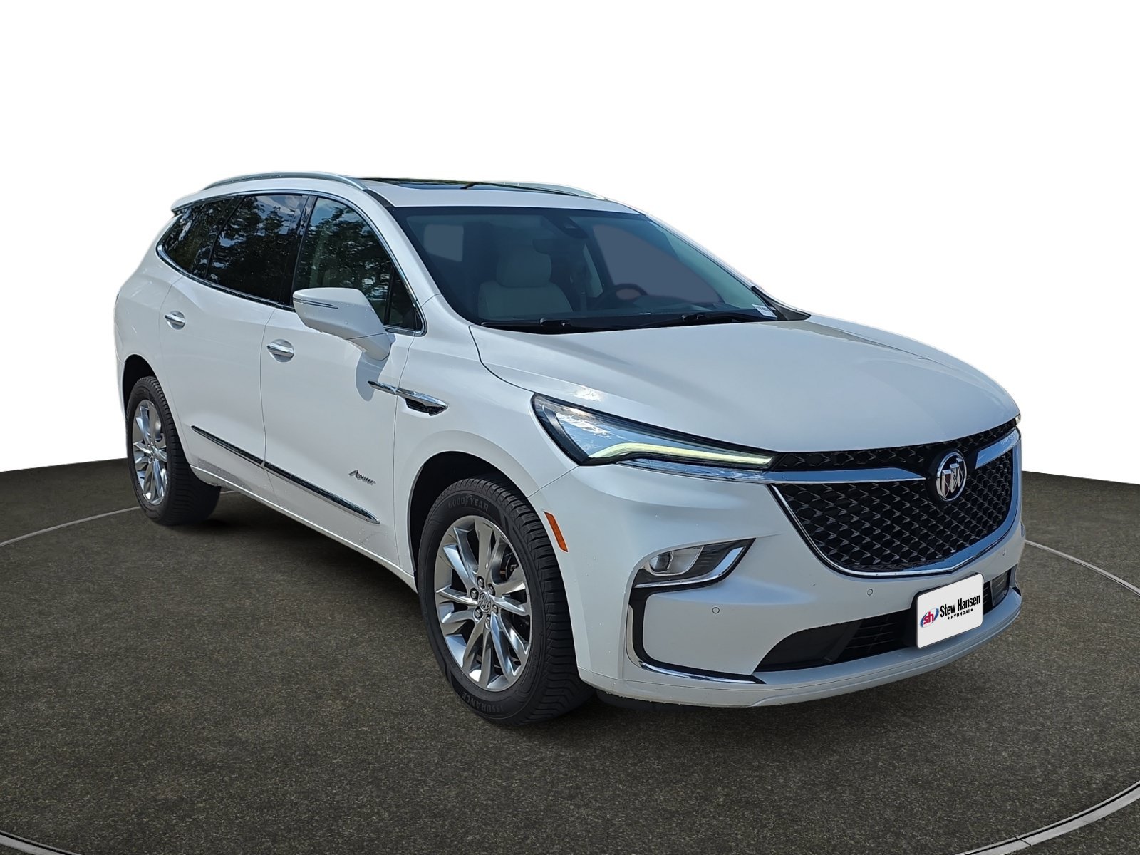 Used 2023 White Frost Tricoat Buick Avenir image 7