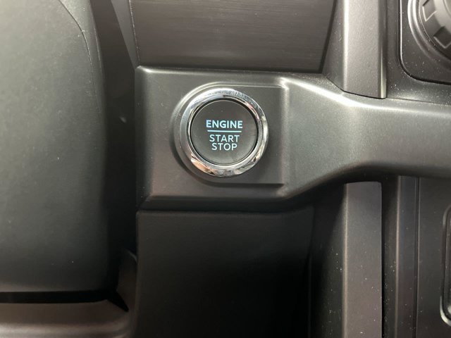 Used 2024 Avalanche Gray Ford XLT image 24