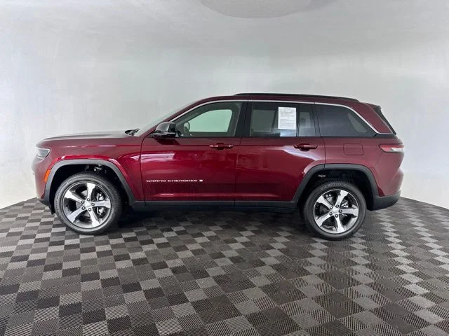 Used 2026 Red Jeep Limited image 10