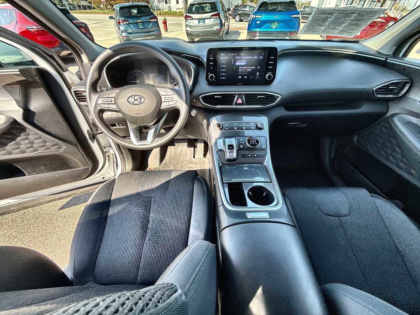 Used 2022 White Hyundai SEL image 19