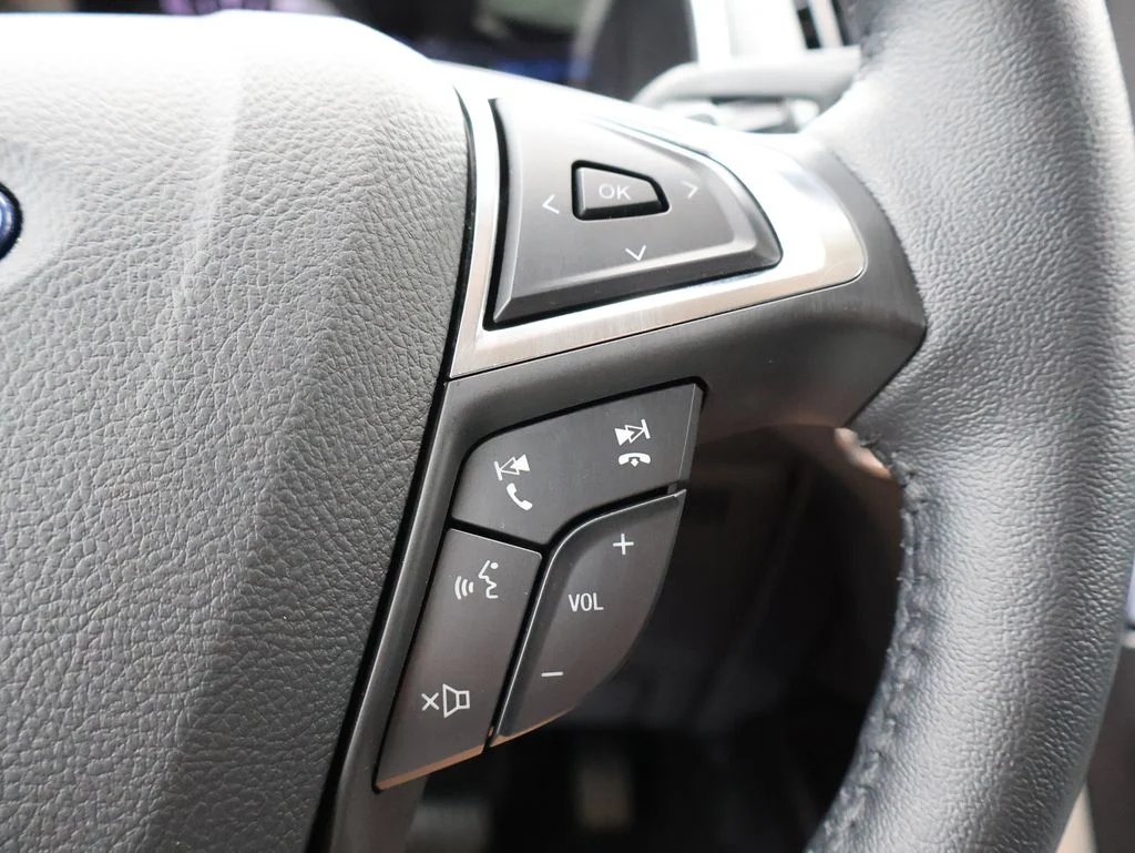 Used 2021 Gray Metallic Ford SEL image 29