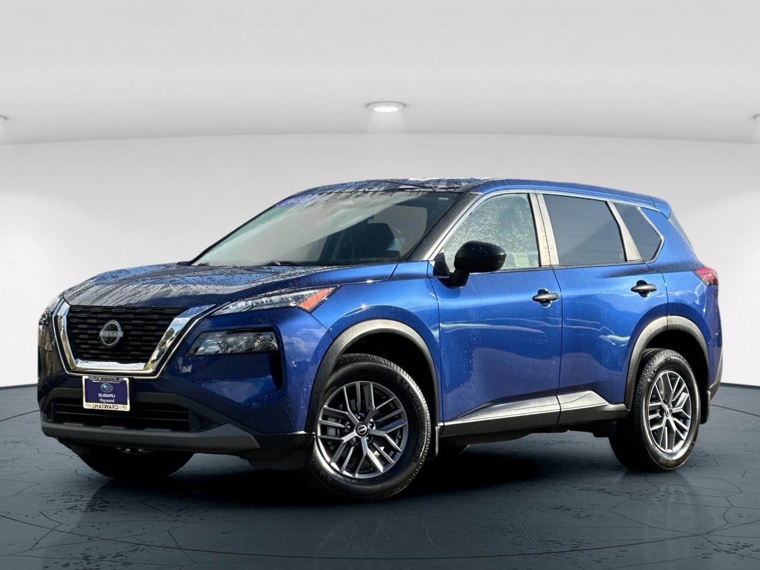 Used 2023 Caspian Blue Metallic Nissan S 4D Sport Utility image 2