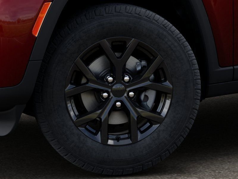 New 2026 Velvet Red Pearl-Coat Exterior Paint Jeep Laredo Altitude image 8