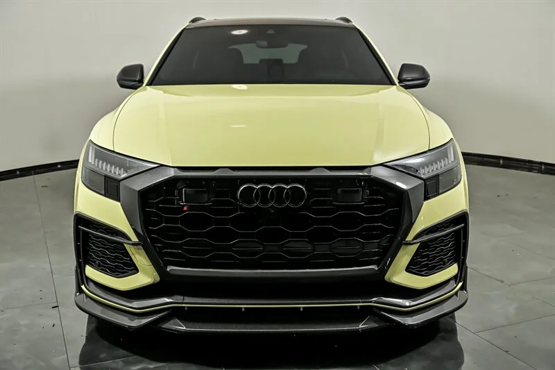Used 2020 Glacier White Metallic Audi 4.0T quattro image 4