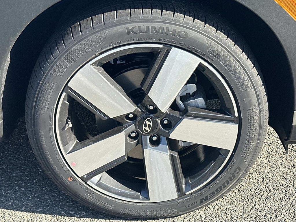 New 2026 Hampton Gray Hyundai Limited image 11