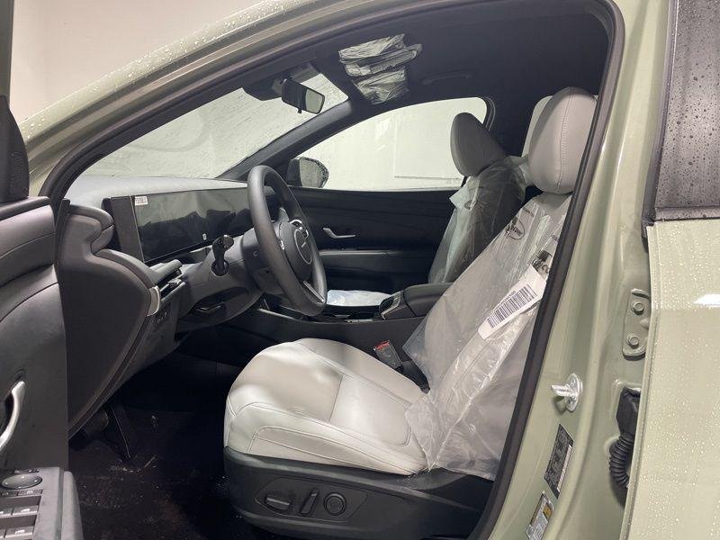 New 2026 Green Hyundai SEL AWD image 16