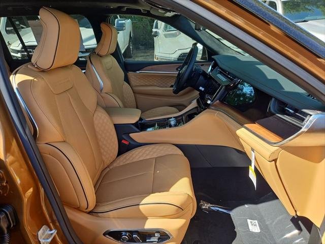 New 2026 Copper Shino Metallic Clear-Coat Exterior Paint Jeep Summit image 16